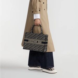 Dior Monogram Book Tote Medium - Authentic